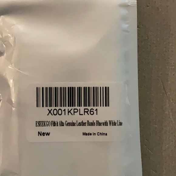 Fitbit genuine leather band - Picture 10 of 10